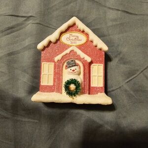 EUC Hallmark Keepsake Ornament "Welcome Christmas" Special Edition 2011